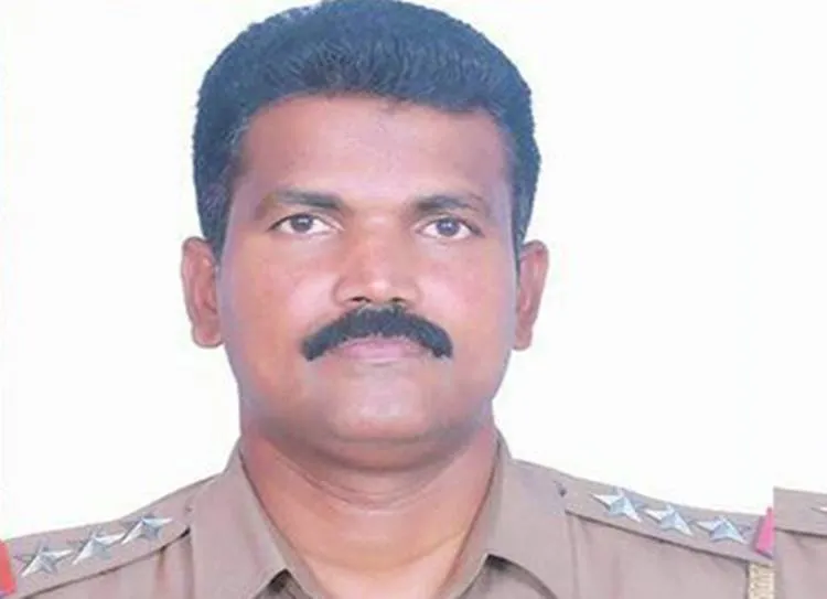 Police Inspector periyapandiyan, T4 Maduravoyal ps, chennai, Rajasthan, Tirunelveli District, Tamilnadu Police, Theeran Adhigaaram Ondru