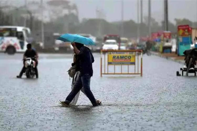 Chennai weather latest updates Heavy rain alert with thundershower