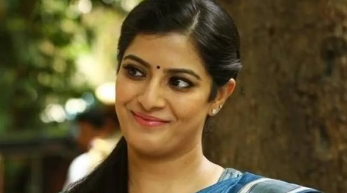 actress varalakshmi