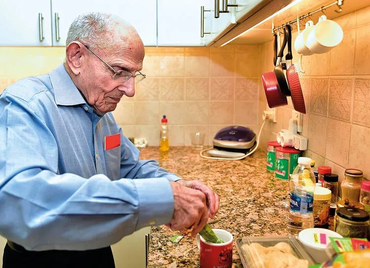 97-Year-Old man - Mehta