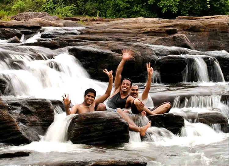 Kerala Waterfalls, கேரளா