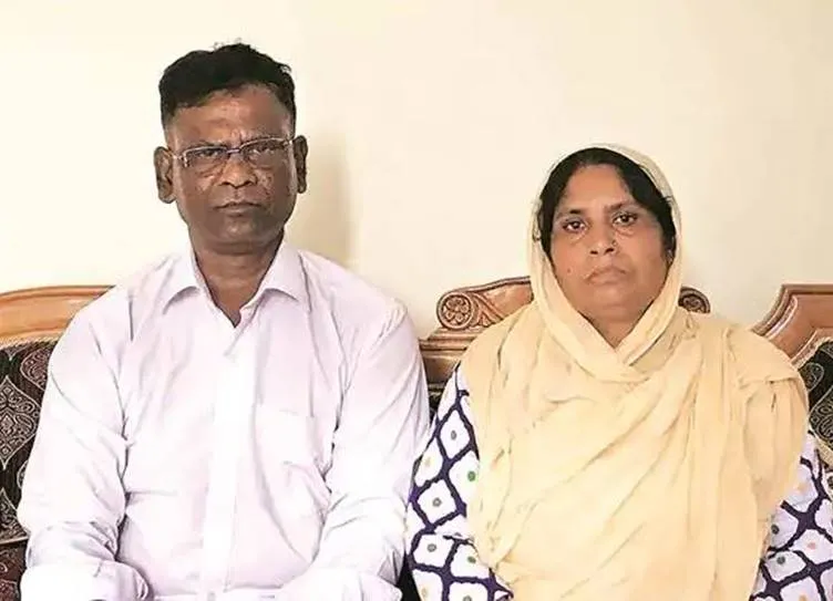 mohammed sananullah and his wife Samina Begum