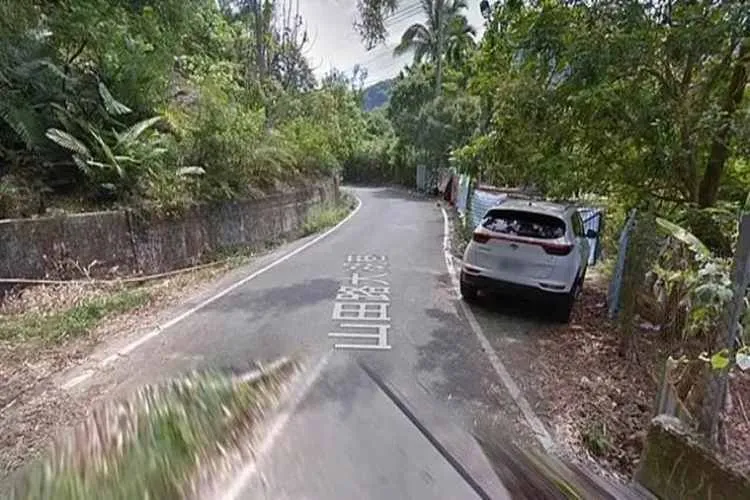 google street view camera, google street view camera captures naked couples in a car, google street view, google, google maps, taichung, trending, indian express news