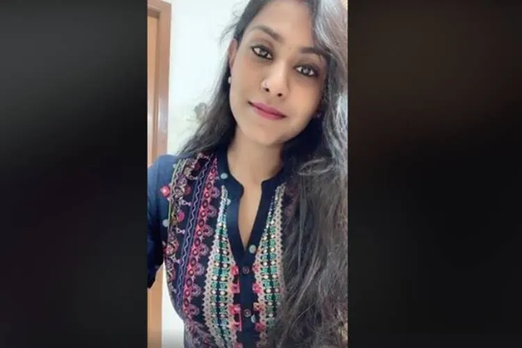 pushpavanam kuppusamy daughter pallavi released video - புஷ்பவனம் குப்புசாமி மகள் வீடியோ