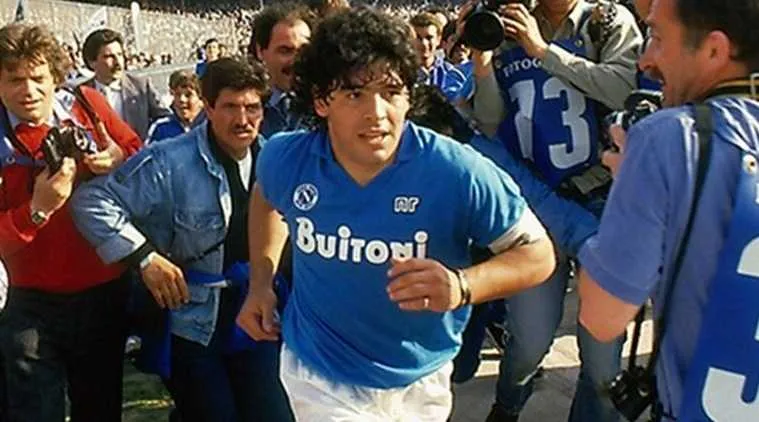 football player diego maradona passes away, கால்பந்து வீரர் மாரடோனா மரணம், maradona died, மாரடோனா மரணம், மாரடோனா மாரடைப்பால் மரணம், diego maradona died, diego maradona cariac arrest, maradona died, argentina, argentina football world cup winner maradona