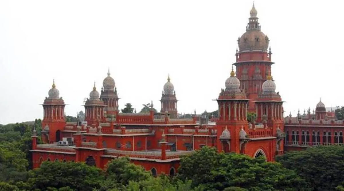 Chennai High court judge decide to undergo psycho-education, சென்னை உயர் நீதிமன்றம், ஒரு பாலின உறவு, Justice Anand Venkatesh, Chennai High court, same-sex relationship case