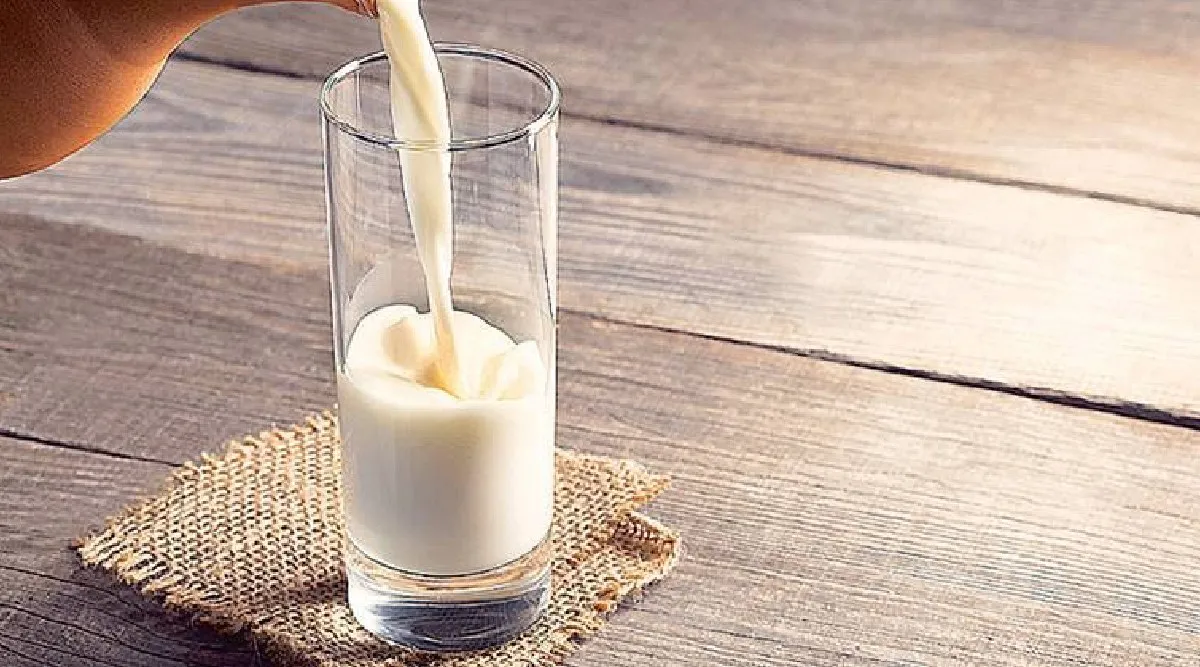 milk benefits in tamil: Best Time To Drink Milk in tamil