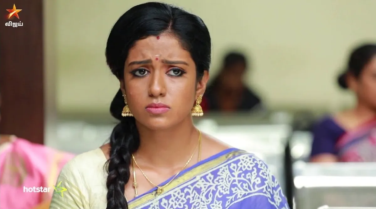 Tamil serial News: reason behind actress roshni haripriyan quit bharathi kannamma
