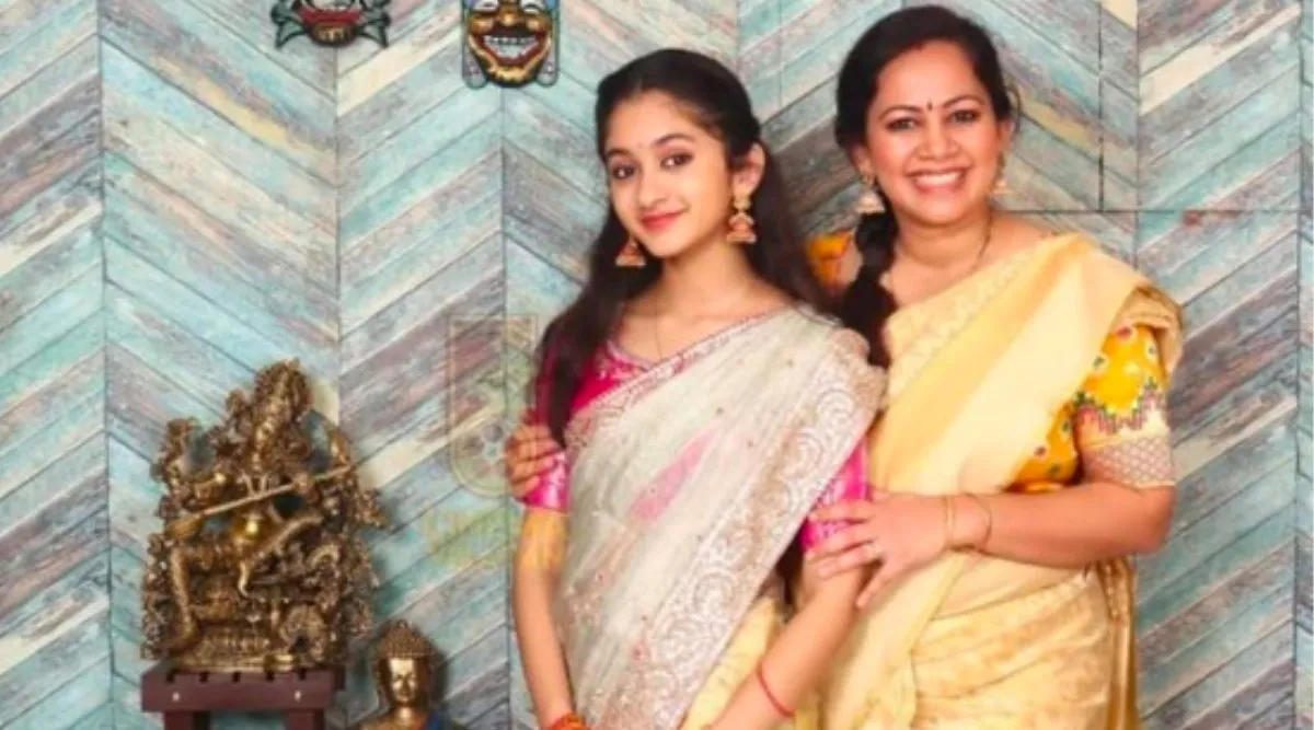 Archana Chandhoke Tamil News: Archana and her daughter zaara to host show in vijay tv