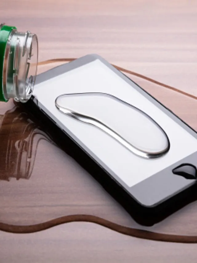 phone in water 1 - unsplash (1)