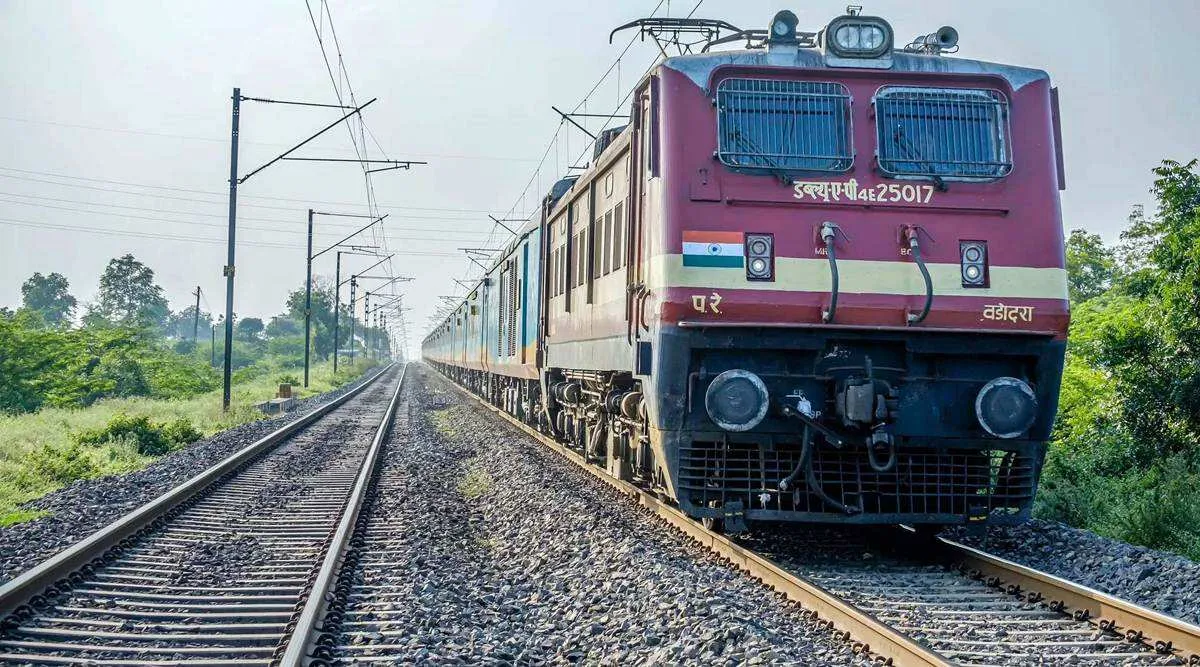 Salem Coimbatore passenger train is suspended for 18 days