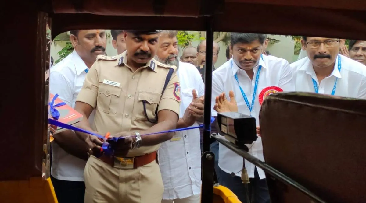 coimbatore, kovai police commissioner Balakrishnan, auto library plan launched, Tamilnadu, coimbatore news