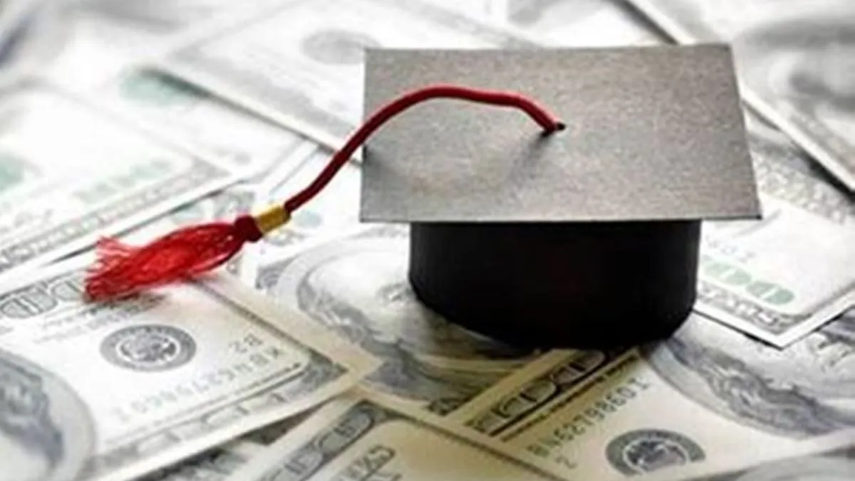 Education Loan vs Personal Loan Which one is better for studying abroad