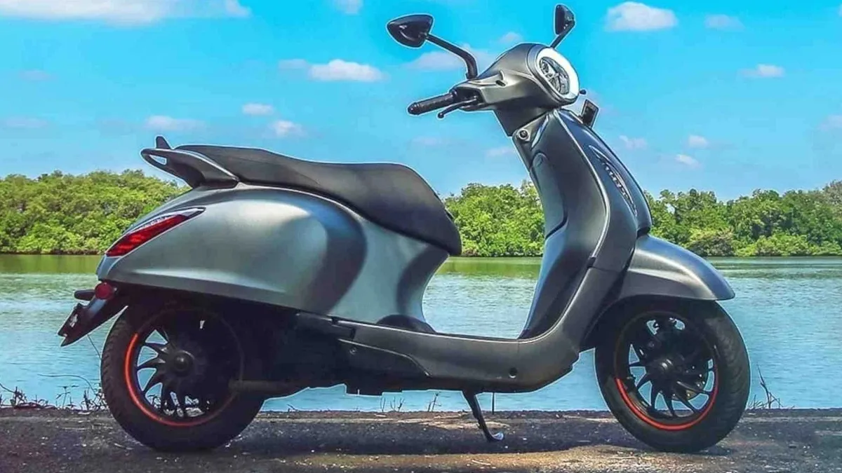 2023 Bajaj Chetak e-scooter launch soon