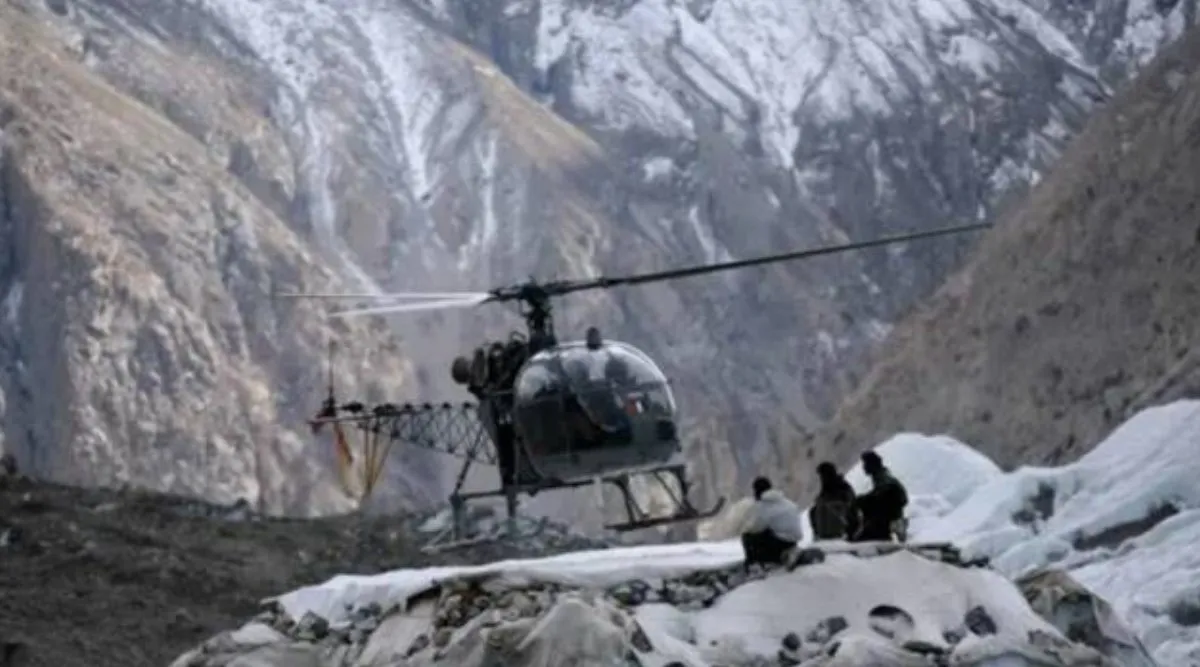 Arunachal Pradesh, Arunachal Pradesh plane crash, அருணாச்சலப் பிரதேசம், ஹெலிகாப்டர் விபத்து, ராணுவ ஹெலிகாப்டர் விபத்து, plane crash, indian army plane crash, plane crash arunachal, cheetah helicopter, india news, Tamil indian express