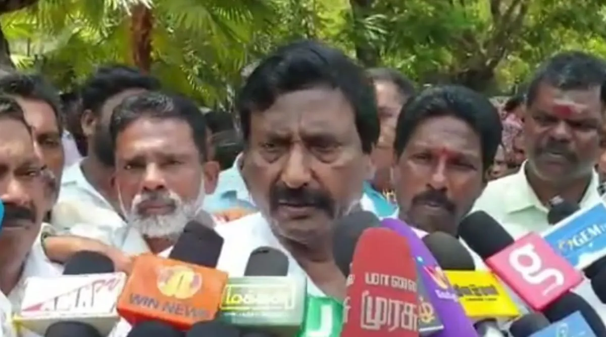 Puducherry AIADMK condemns, 12 hours work, Puducherry AIADMK Anbalagan, 12 மணி நேர வேலைக்கு ஆதரவு, கவர்னர் தமிழிசைக்கு புதுவை அ.தி.மு.க கடும் கண்டனம், Puducherry AIADMK condemns to Tamilisai Soundararajan for support 12 hours work